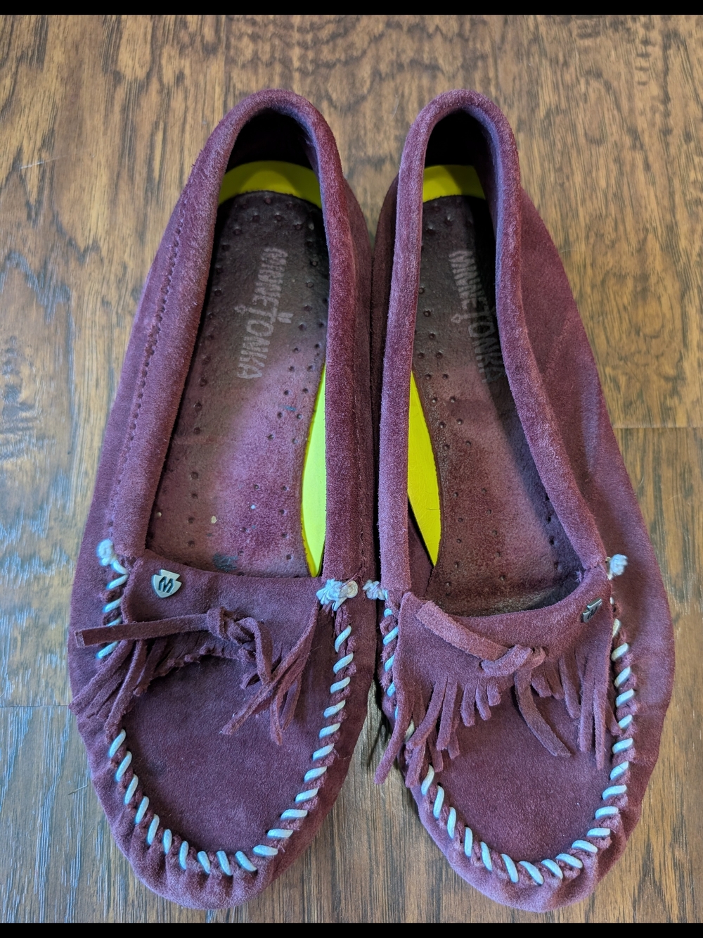 Minnetonka Women's Kilty Plus Burgundy Suede Moccasin Loafers Size 10
